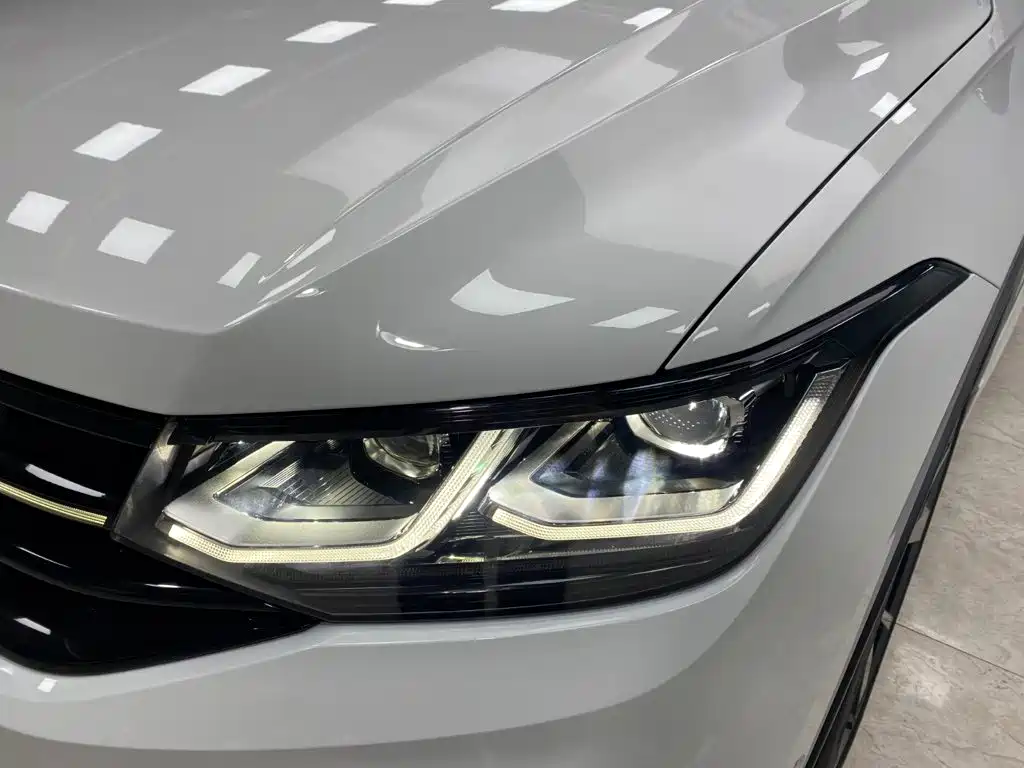 Volkswagen Tiguan X — миниатюра 19