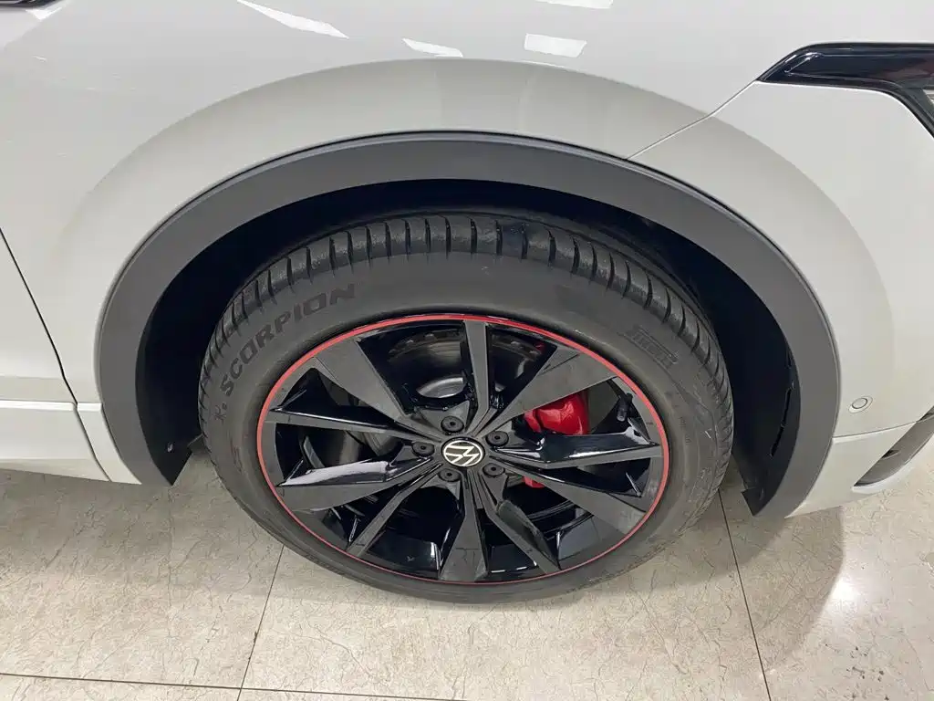 Volkswagen Tiguan X — миниатюра 21