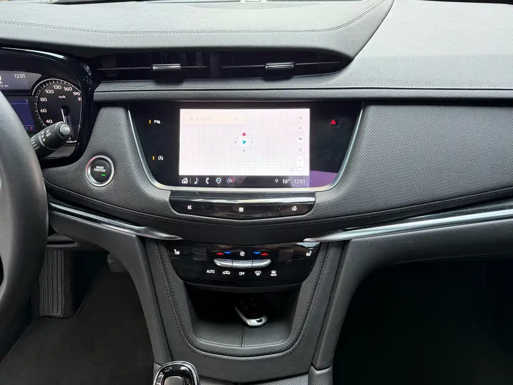 Cadillac XT5 — миниатюра 12