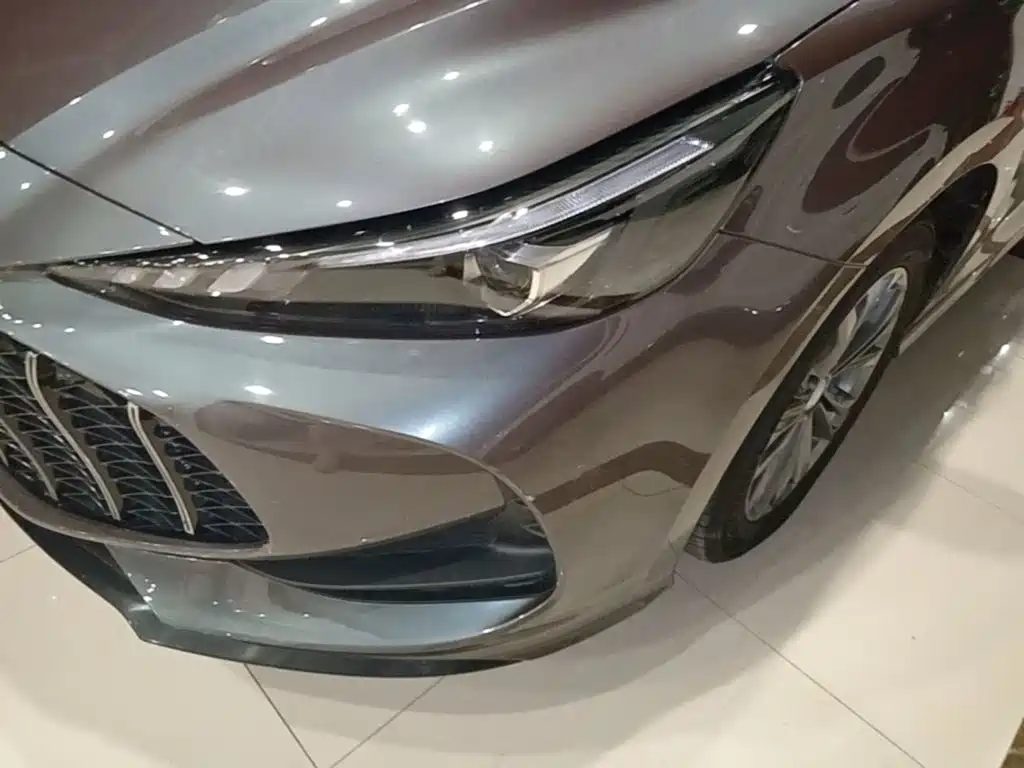 MG MG5 — миниатюра 24