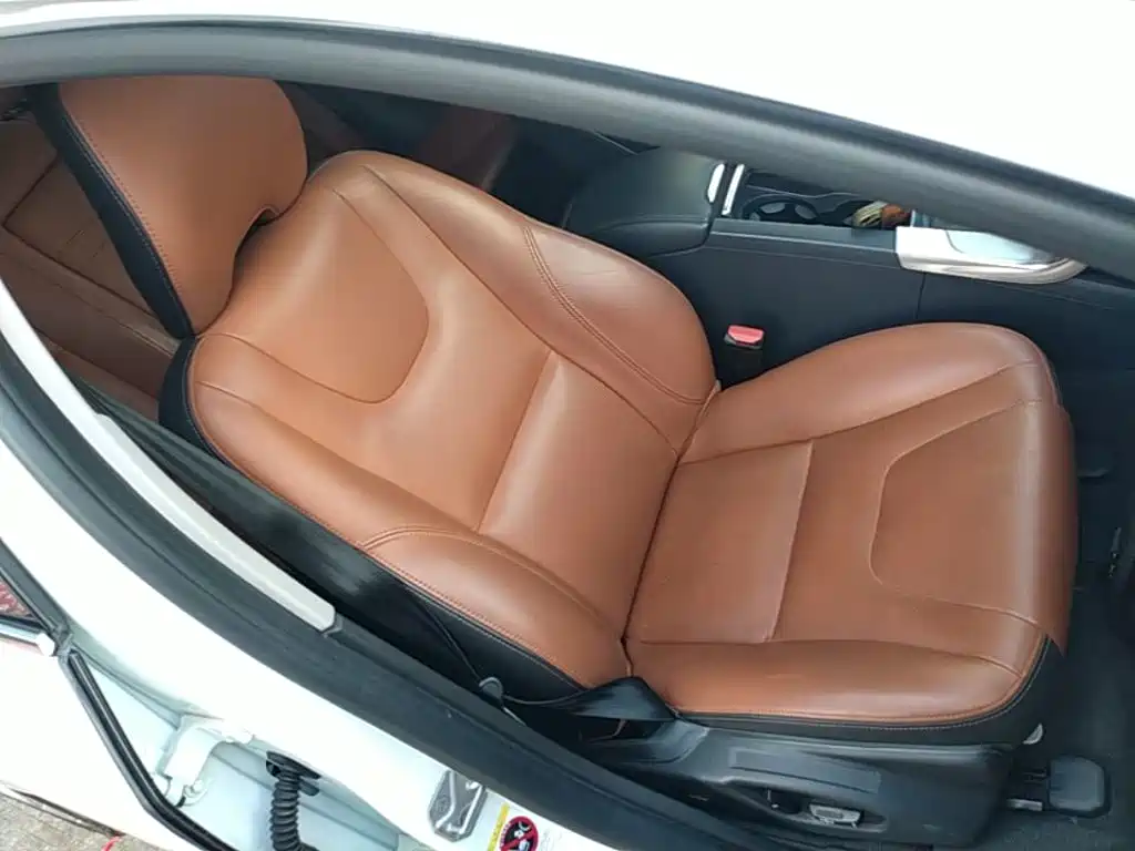 Volvo S60 — миниатюра 25