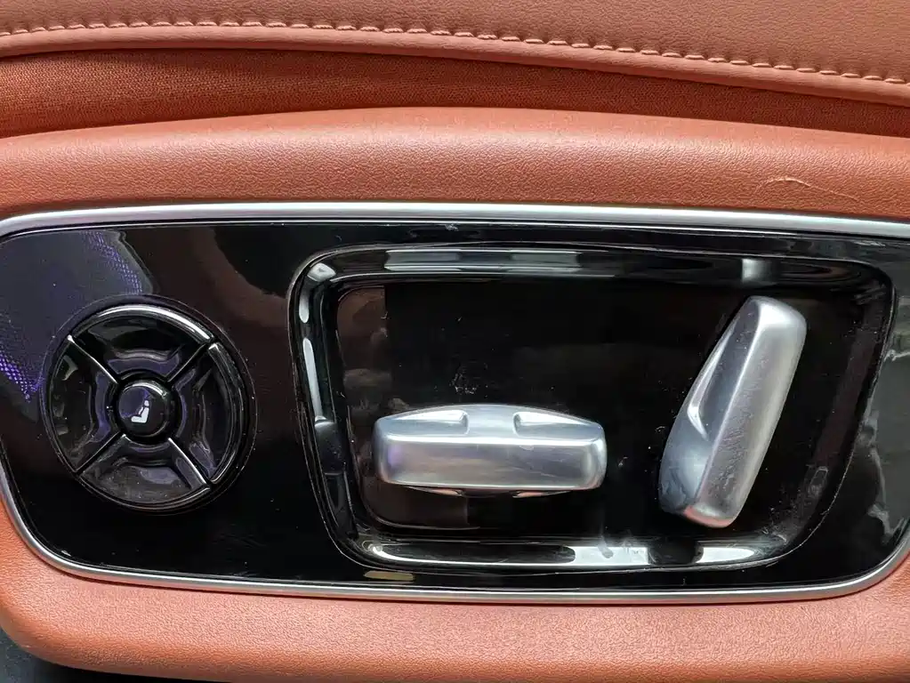 Li Auto Li L7 — миниатюра 9