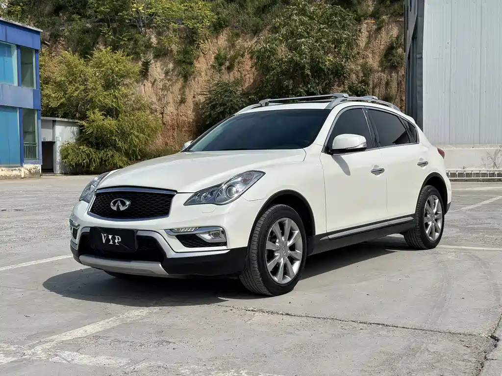 Infiniti QX50