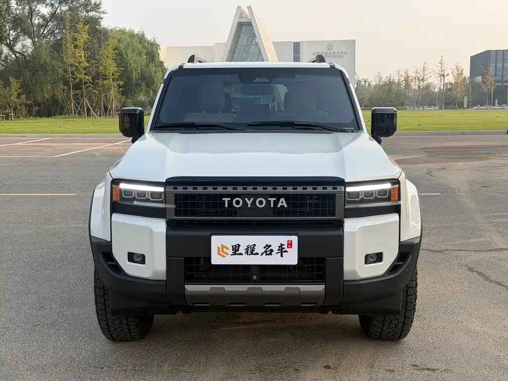 Toyota Prado — миниатюра 2