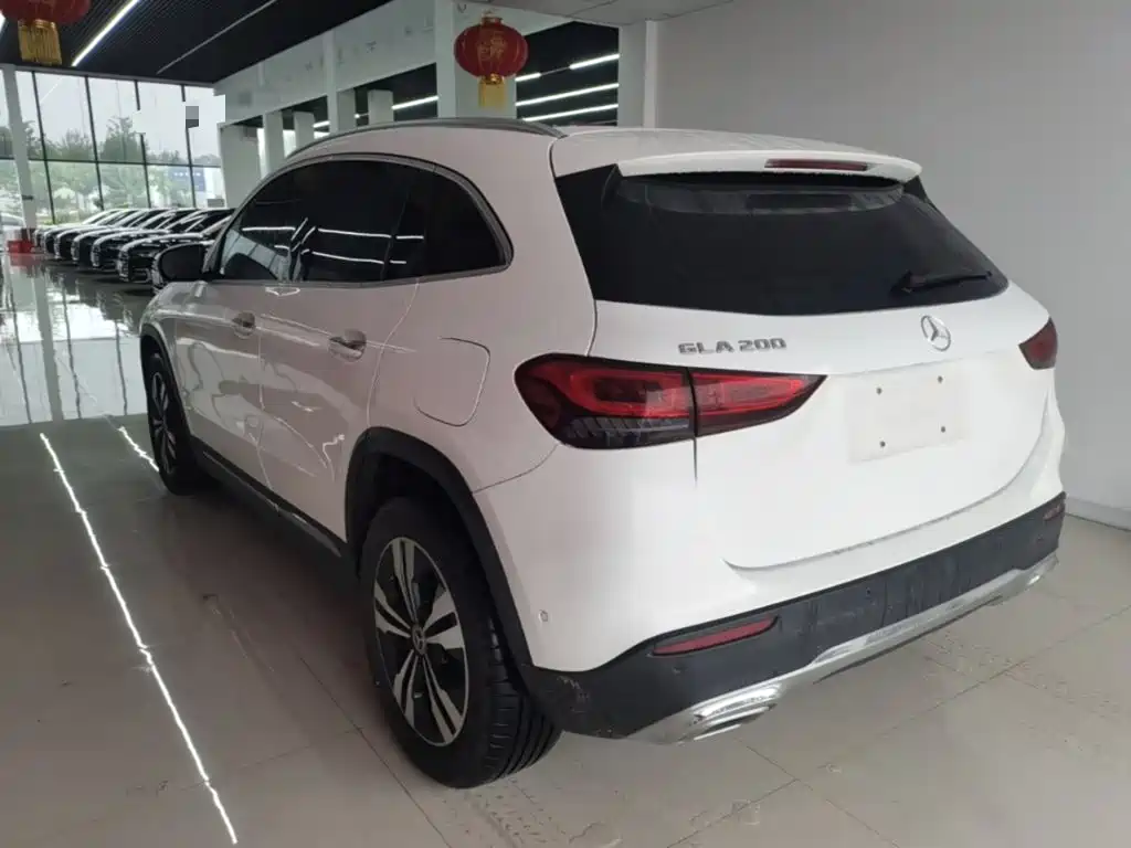 Mercedes-Benz GLA — миниатюра 5