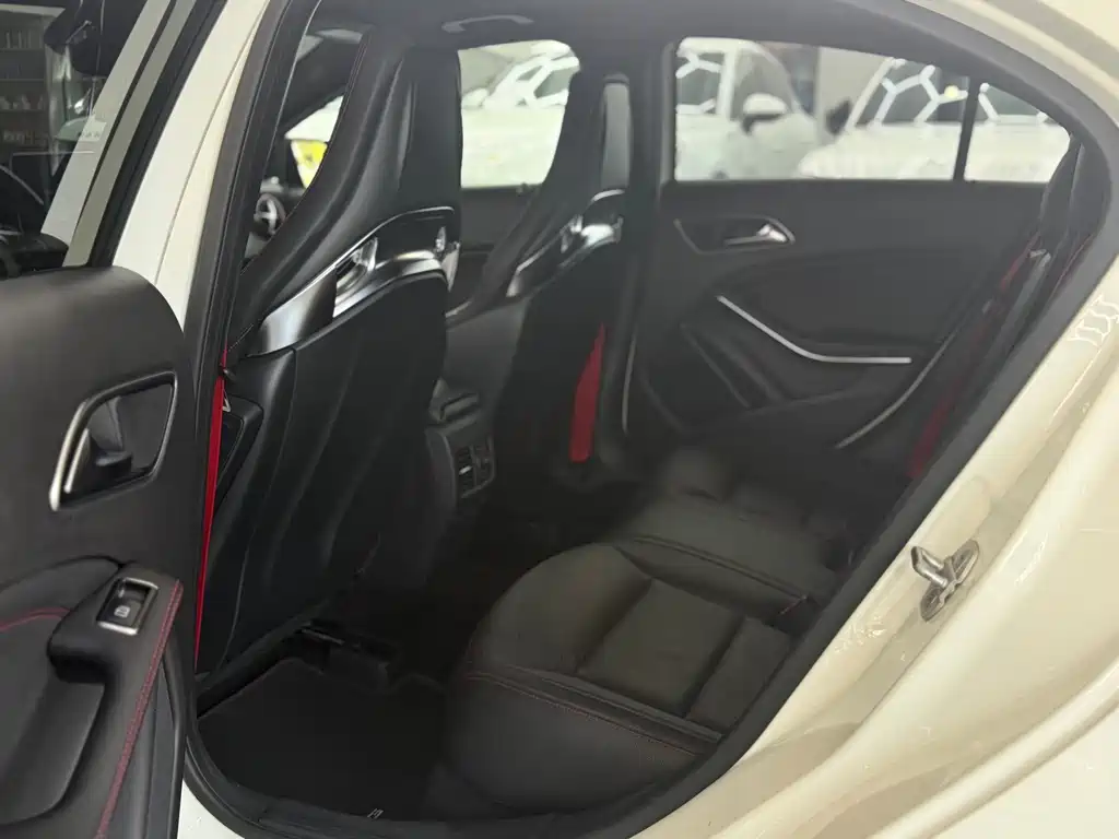 Mercedes-Benz A-Class AMG (Import) — миниатюра 9