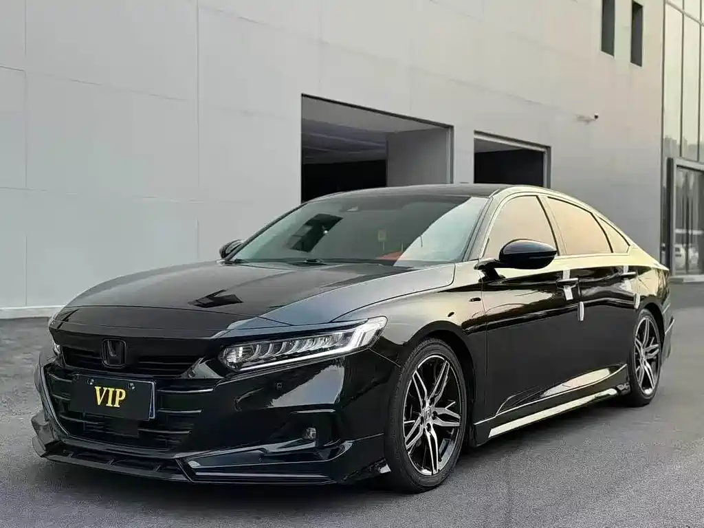Купить Honda Accord