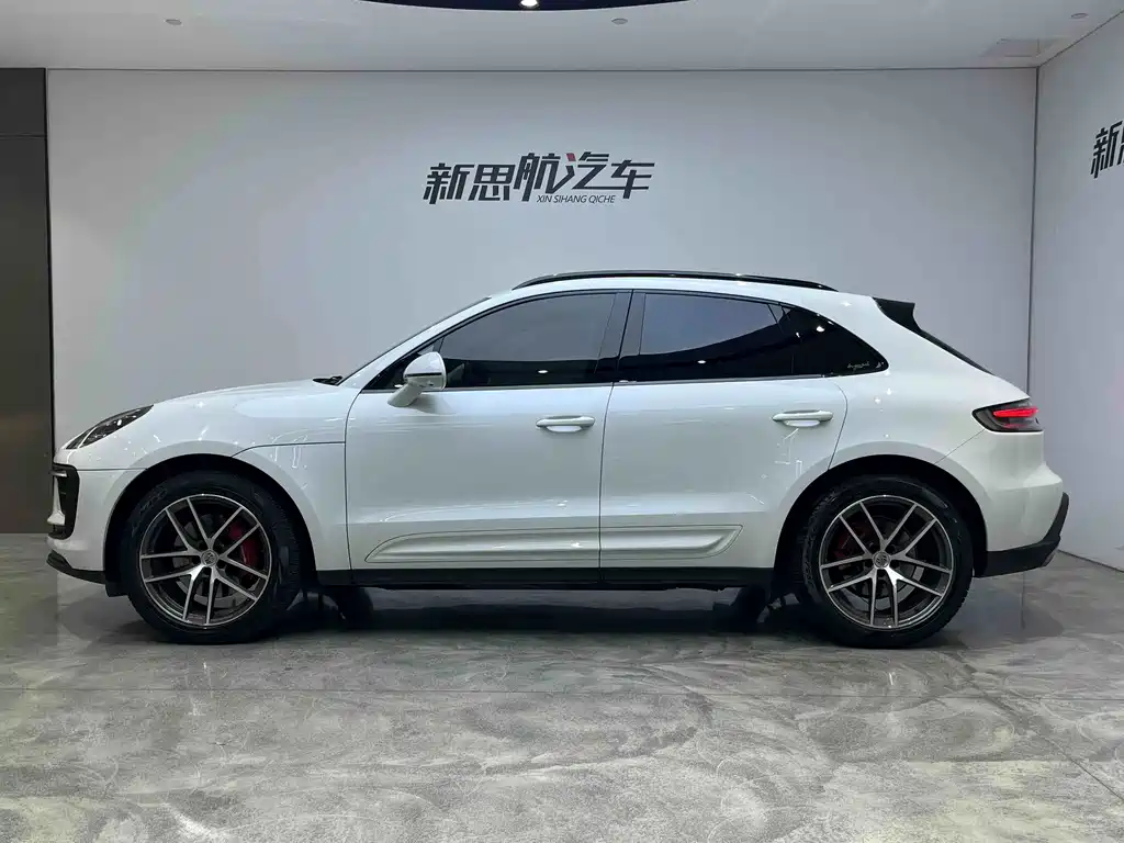 Porsche Macan — миниатюра 5