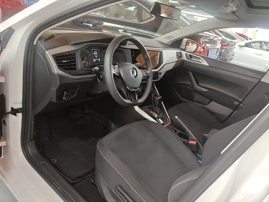 Volkswagen Polo — миниатюра 16
