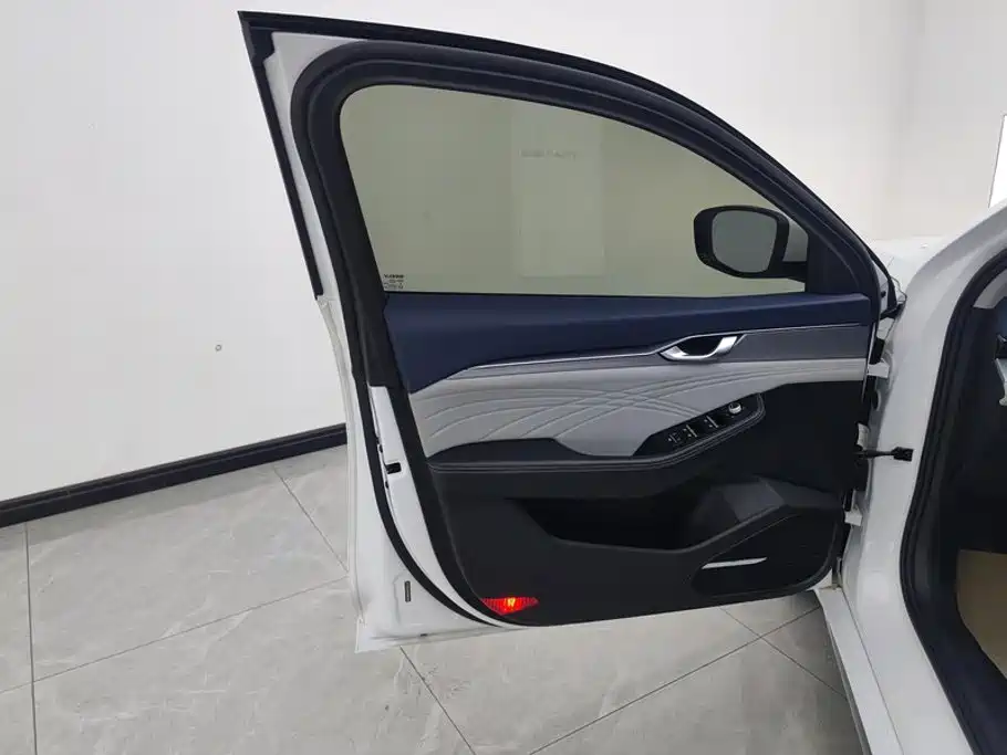 Geely Xingrui — миниатюра 7