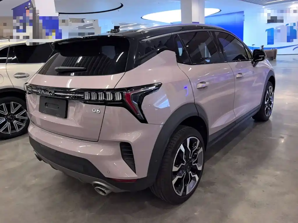 Lynk & Co 06 — миниатюра 7