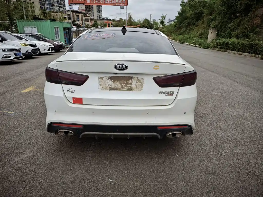 Kia K5 — миниатюра 9