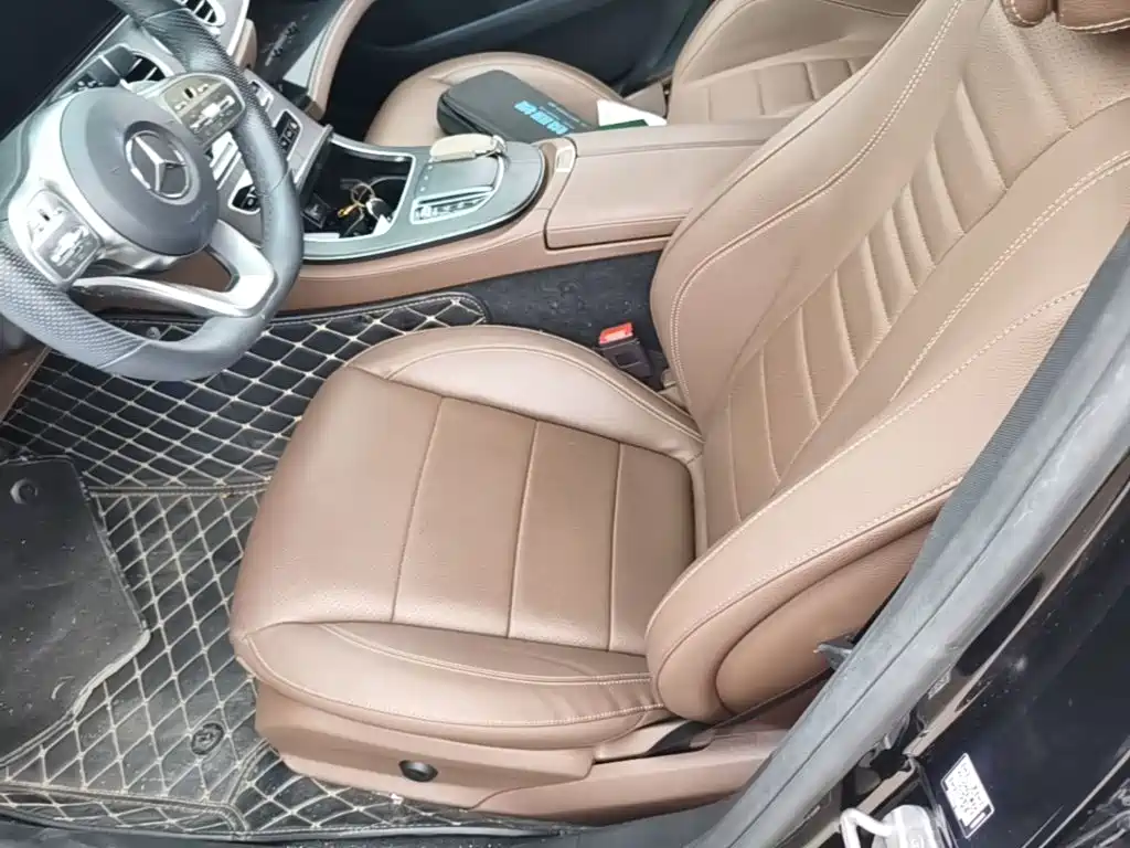 Mercedes-Benz E-Class — миниатюра 14