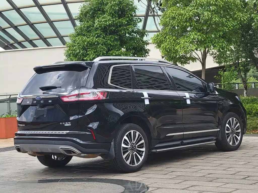 Ford Edge 2021 PLUS EcoBoost 245 7 мест