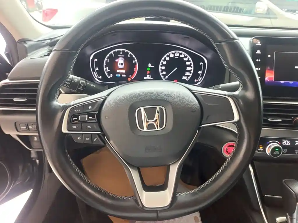 Honda Accord — миниатюра 11
