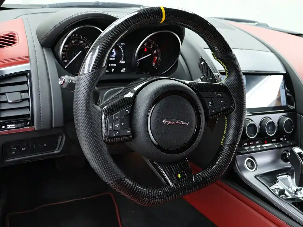 Jaguar F-TYPE — миниатюра 10