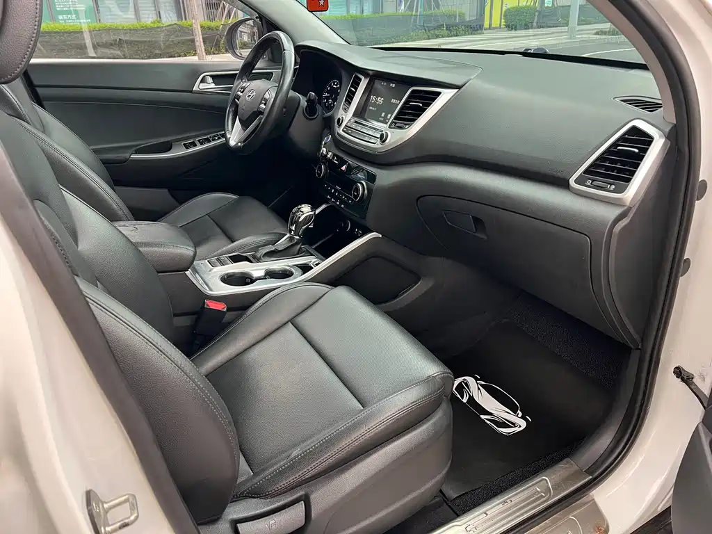 Hyundai Tucson — миниатюра 12