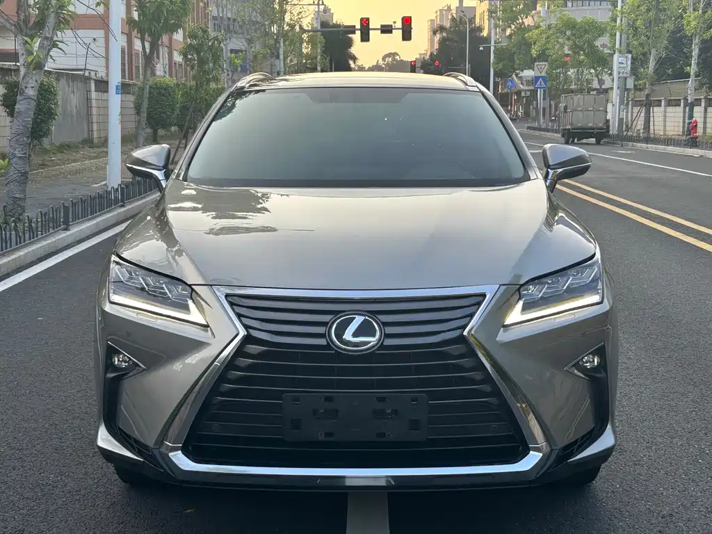 Lexus RX — миниатюра 2