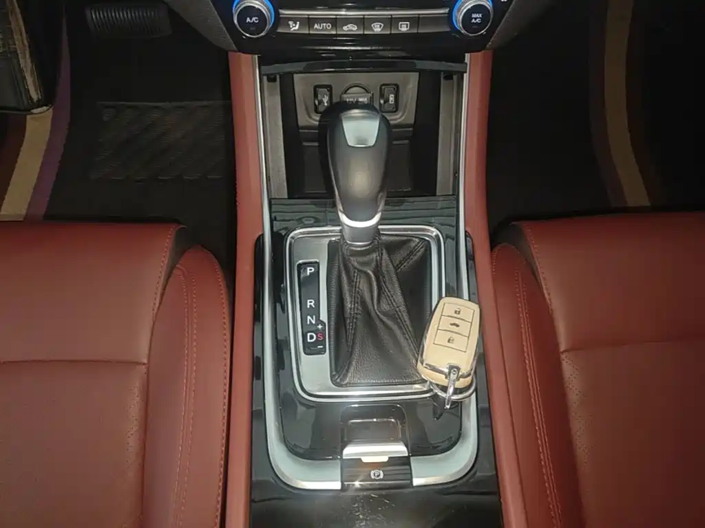 Changan Eado — миниатюра 14