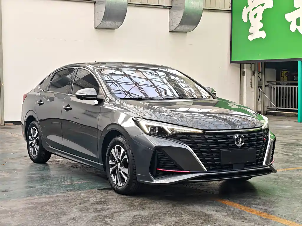 Changan Eado — миниатюра 3