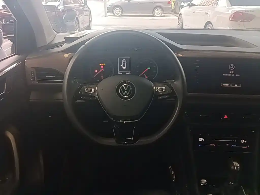 Volkswagen Tharu — миниатюра 11