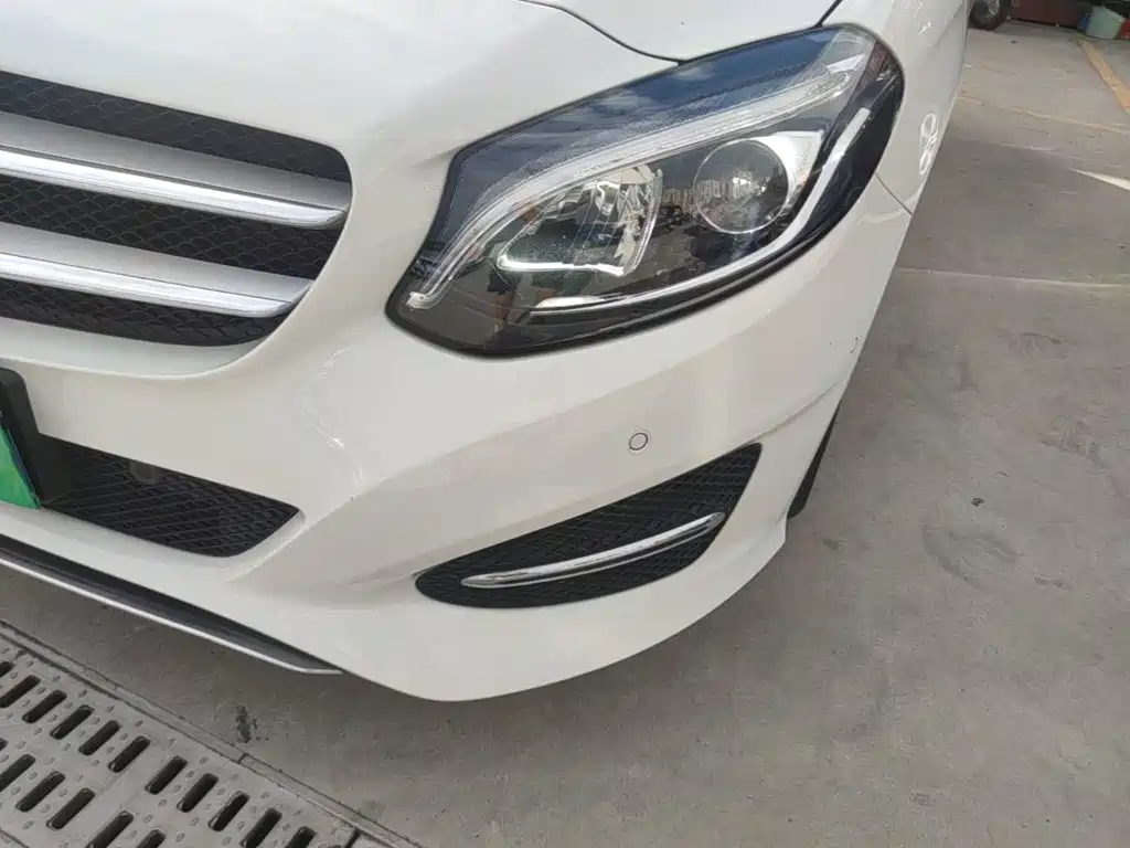 Mercedes-Benz B-Class — миниатюра 24