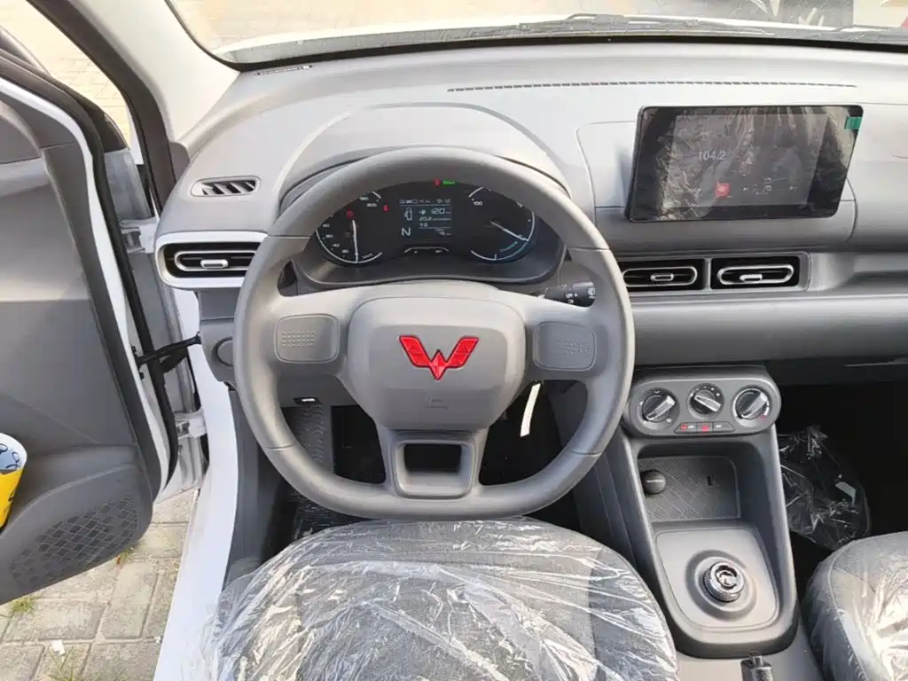 Wuling Hongguang EV — миниатюра 11
