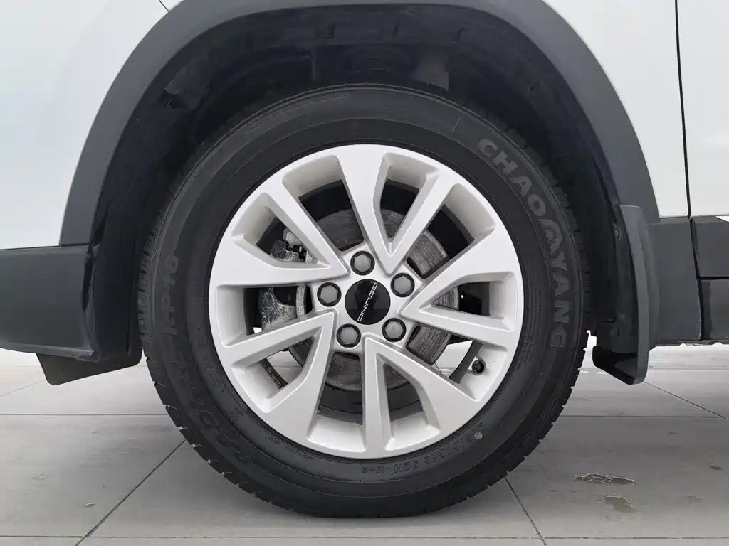 BAIC X3 — миниатюра 17