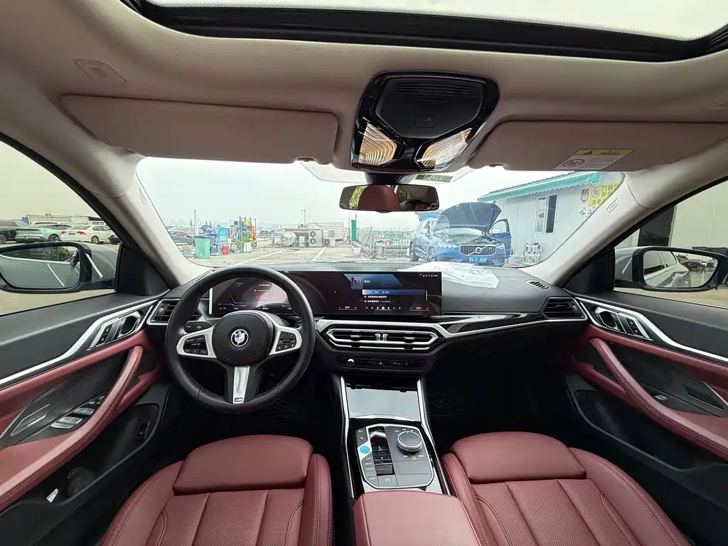 BMW i4 2023 eDrive35