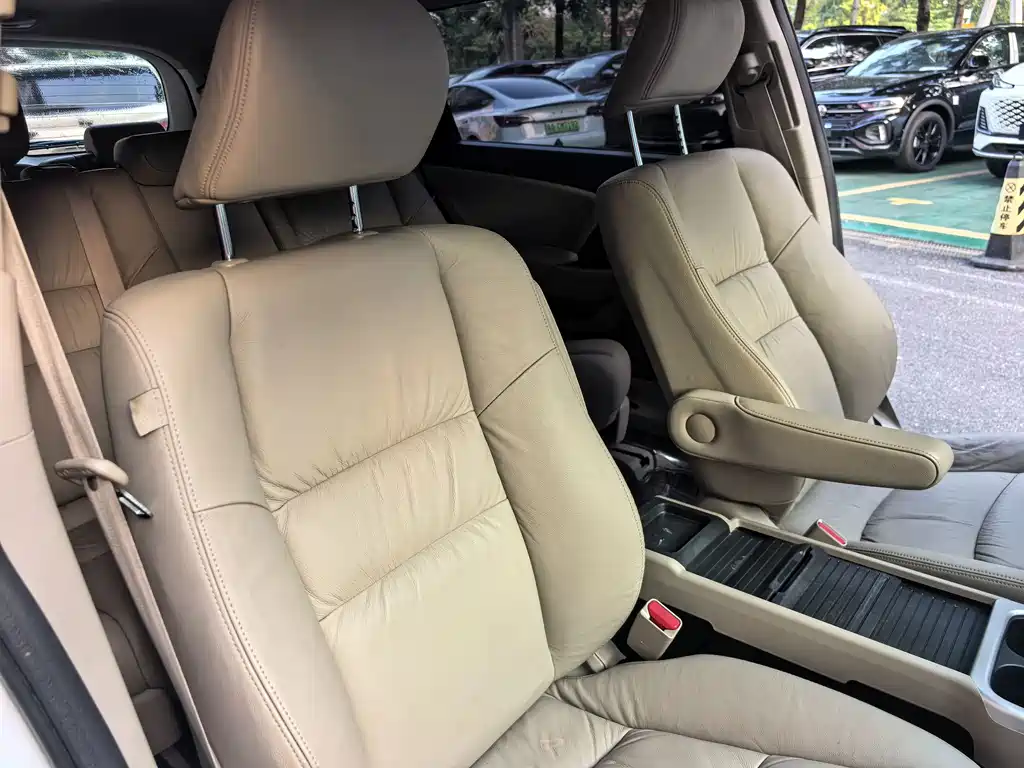 Honda Odyssey — миниатюра 16