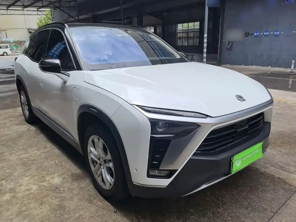 NIO ES8 — миниатюра 4