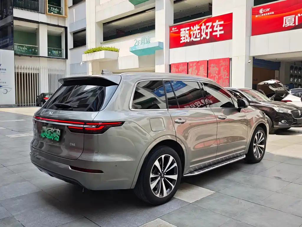 Li Auto Li ONE — миниатюра 13