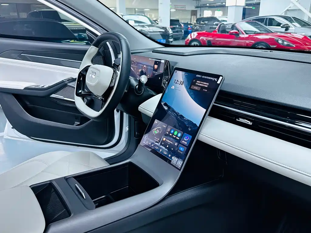 GEELY GALAXY GALAXY L6