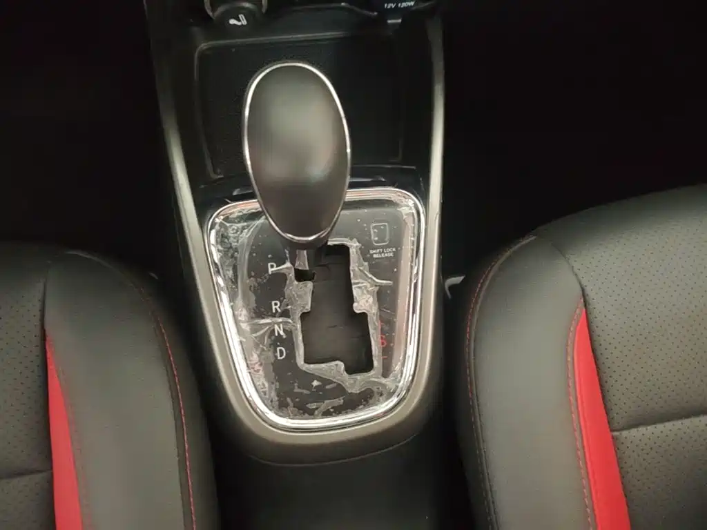 Changan CS15 — миниатюра 14