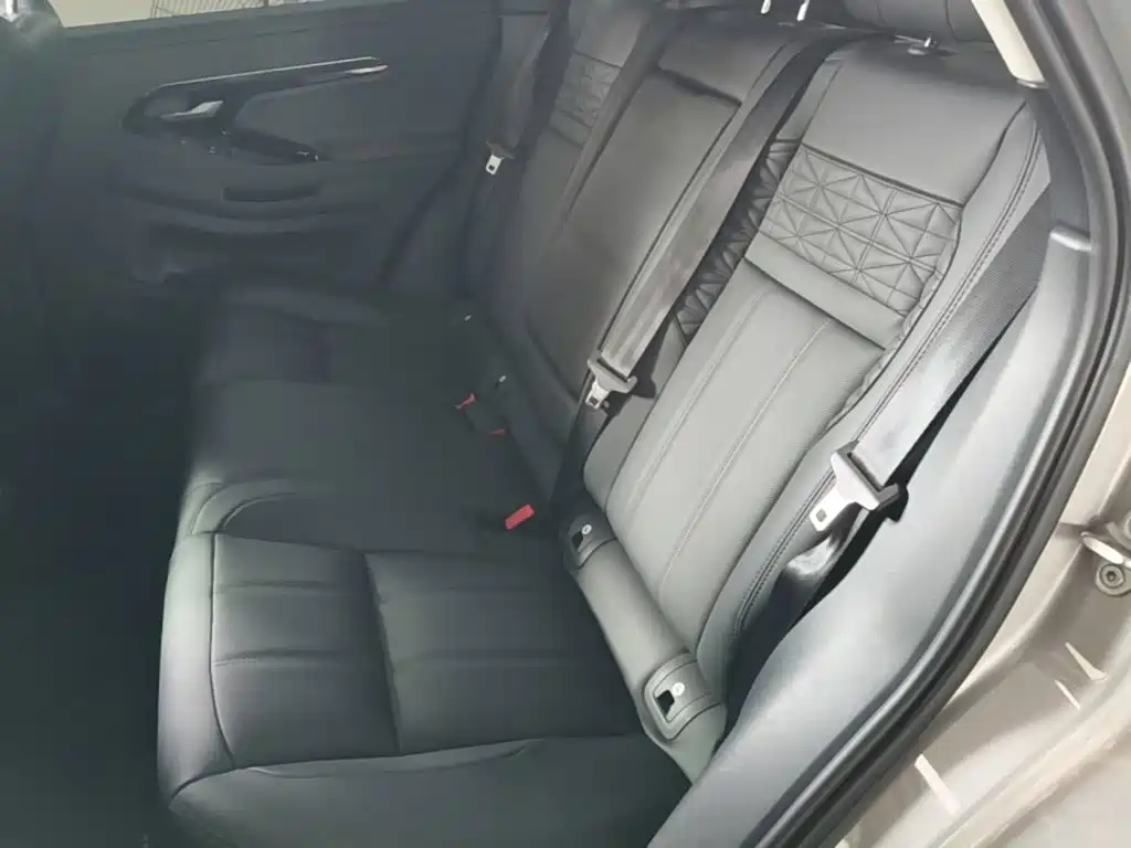 Land Rover Evoque — миниатюра 17