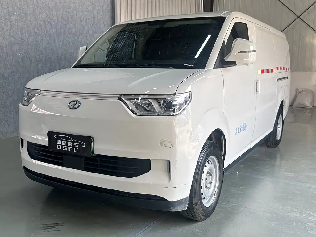 Ruichi Ruichi EC75 2024