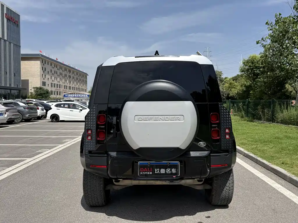 Land Rover Land Rover Defender 2021 110 P400