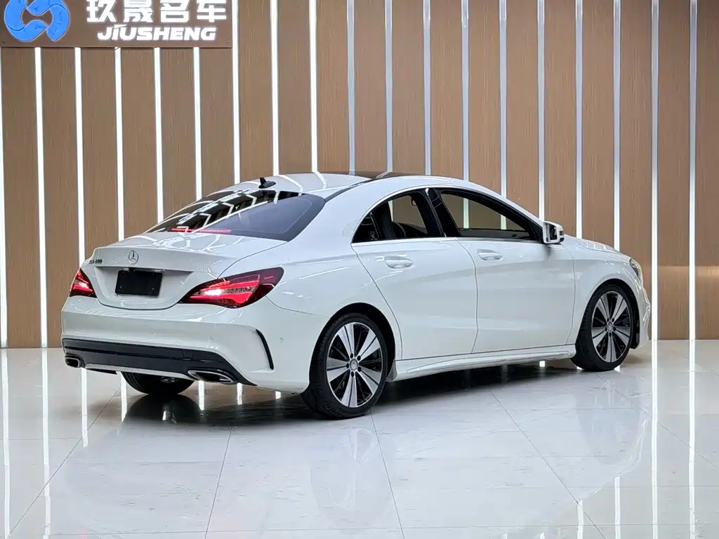 Mercedes-Benz CLA (Import) — миниатюра 4