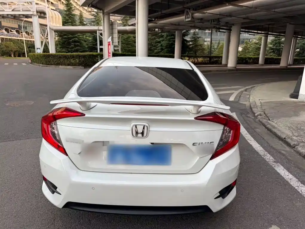 Honda Civic — миниатюра 24