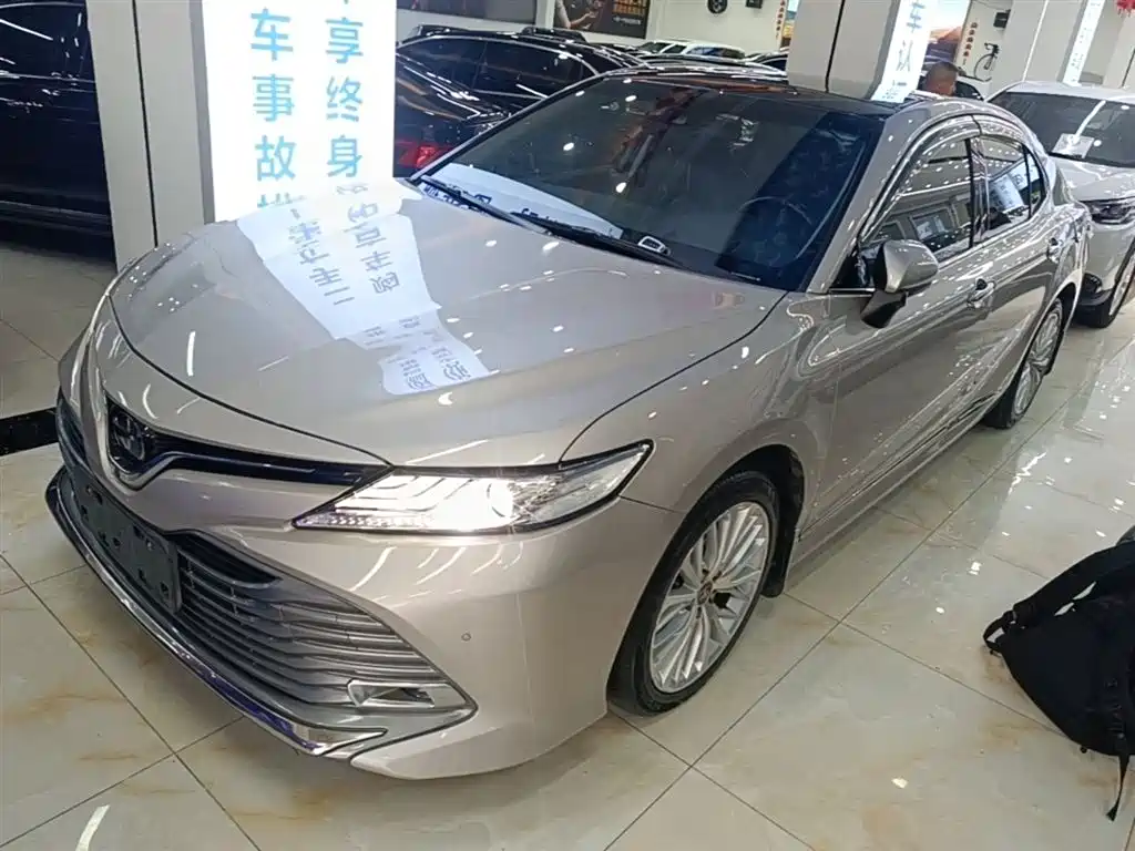 Toyota Camry 2018