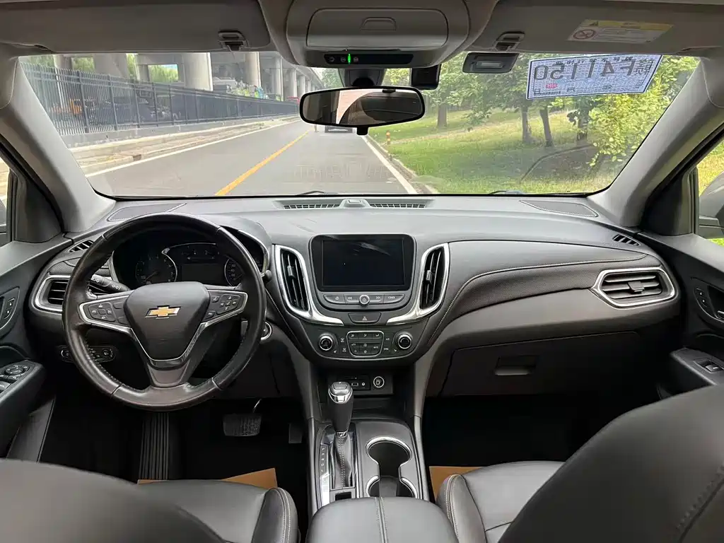 Chevrolet Equinox 2019 535T AT V