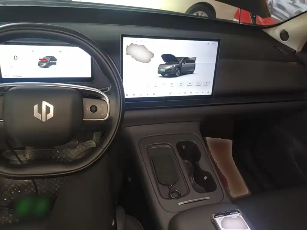 Leapmotor Leapmotor C10 — миниатюра 10