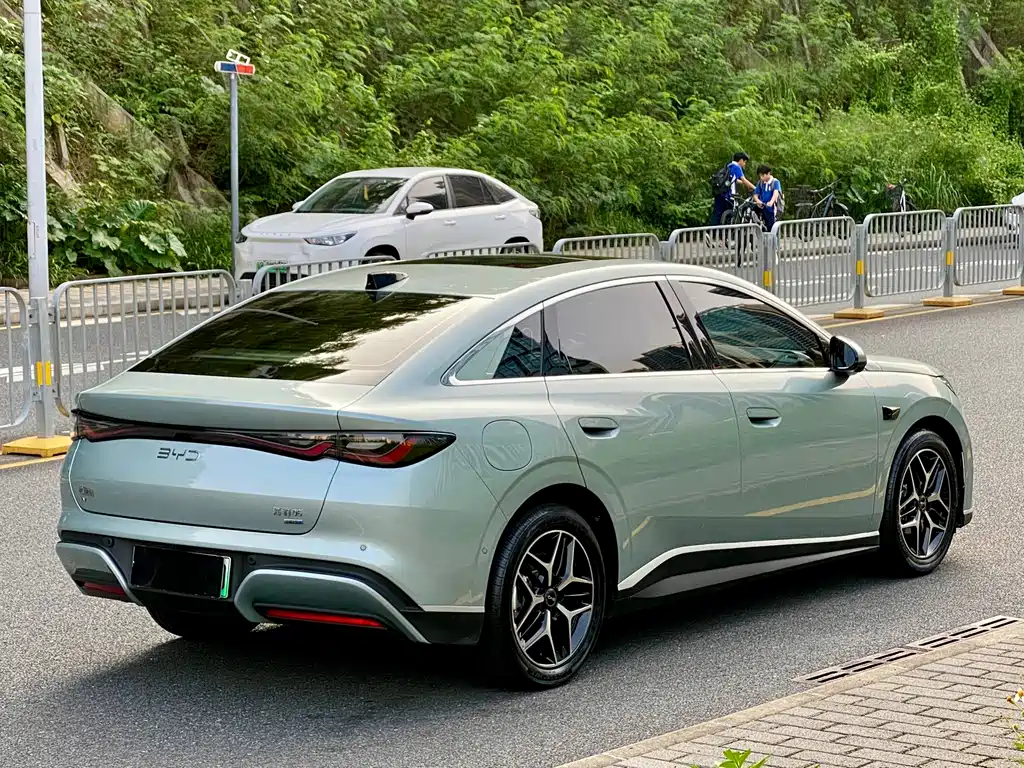BYD Seal 06 — миниатюра 5