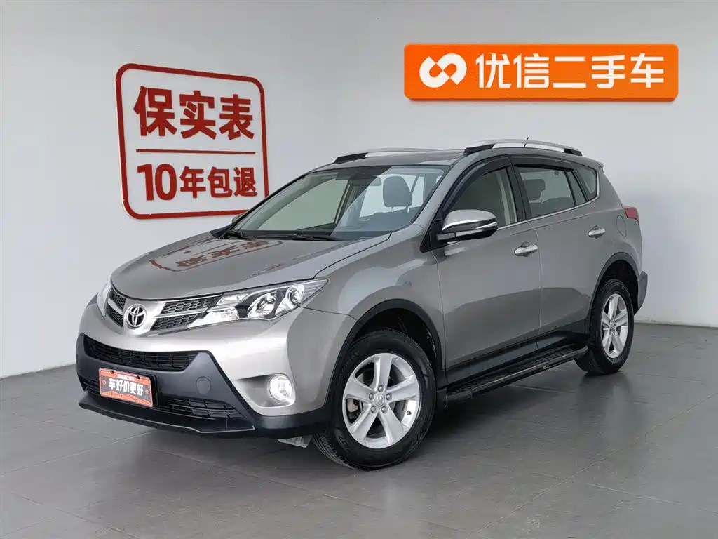 Toyota RAV4 2014