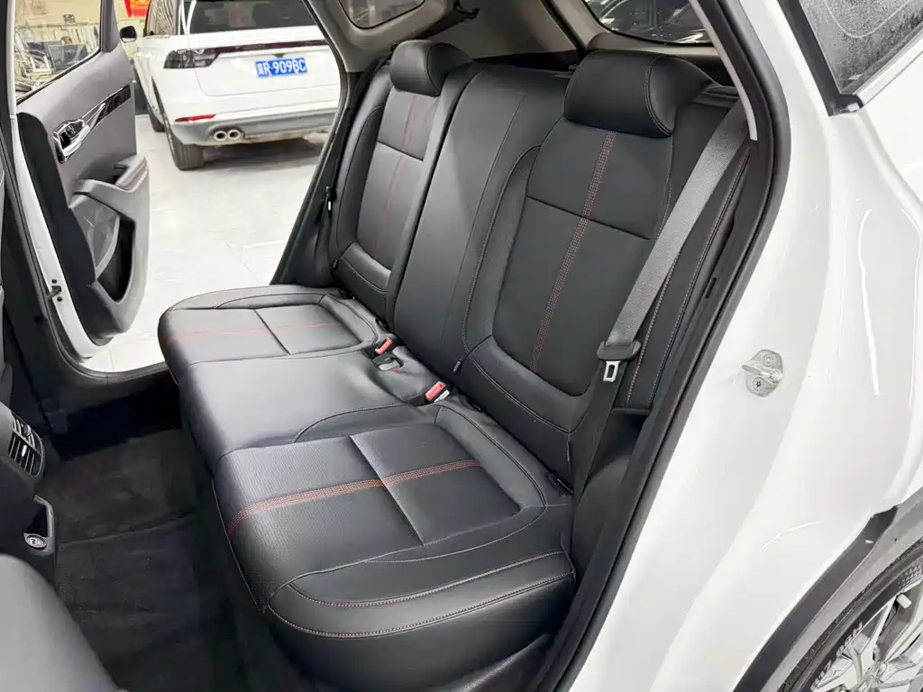 Kia KX3 — миниатюра 13