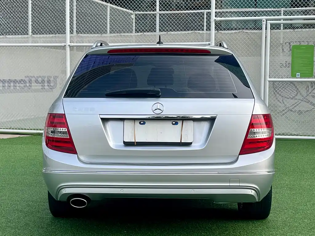 Mercedes-Benz C-Class (Import) — миниатюра 4