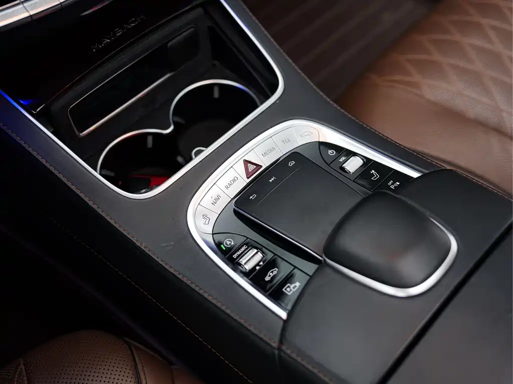 Mercedes-Benz S-Class — миниатюра 22
