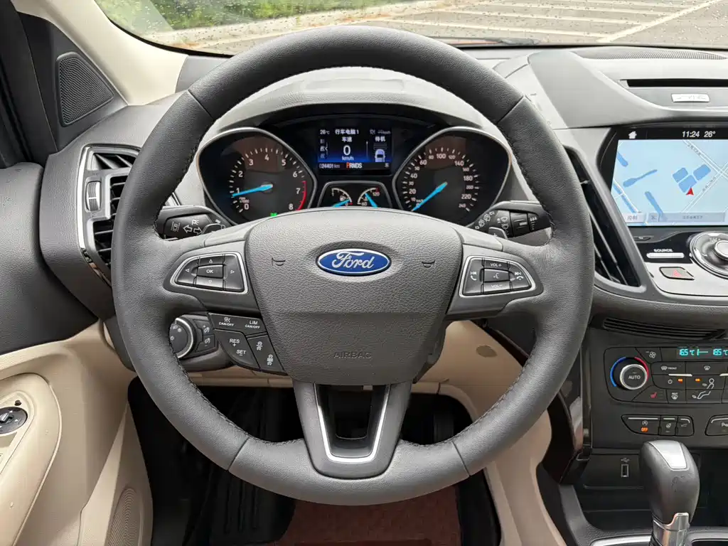 Ford Kuga — миниатюра 16