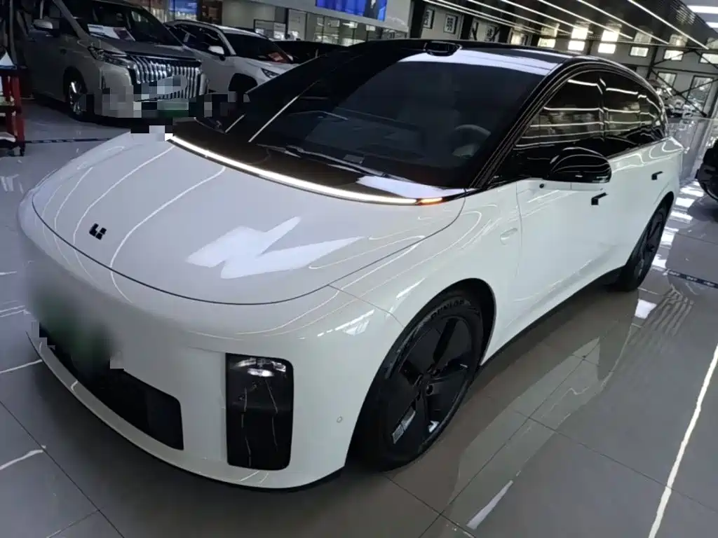 Li Auto Идеальный i6