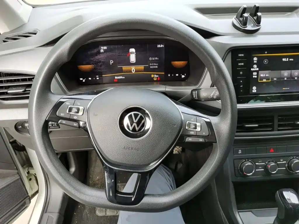 Volkswagen T-Cross — миниатюра 11